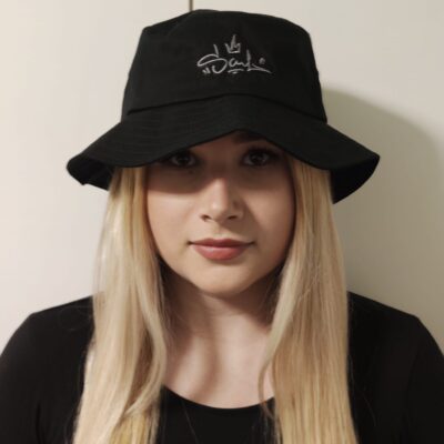 Black Bucket