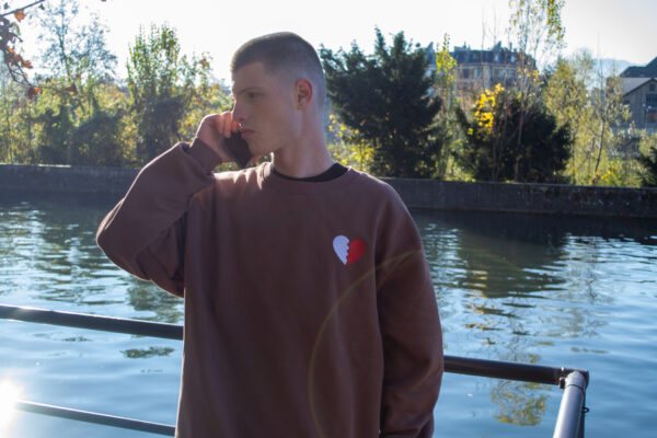 YM Sweatshirt Brown