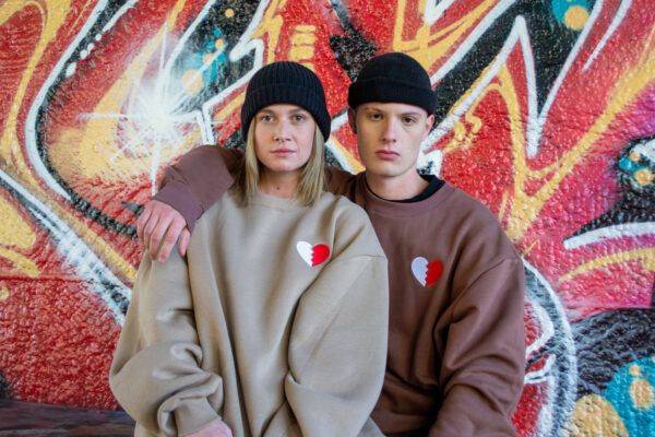 YM Sweatshirt Beige - Image 3